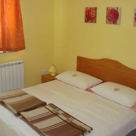 Branka Apartament Peroj